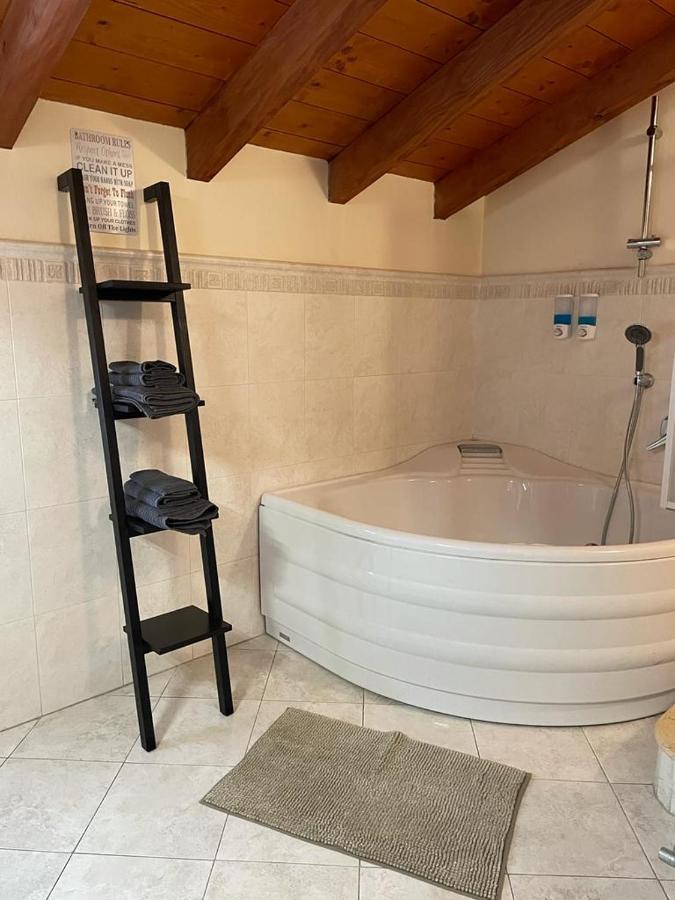 Bed&Breakfast Milano Malpensa ブスト・アルシーツィオ エクステリア 写真